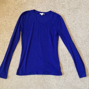 NWOT Medium Purple Scoop Neck Long Sleeve Fitted Top